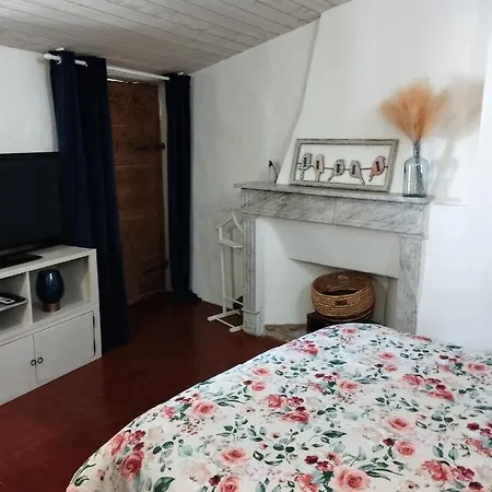 ベッド・アンド・ブレックファスト Chez Les Filles